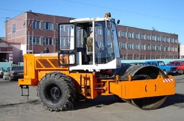 Каток дорожный самоходный ВГ-12-3